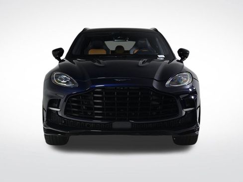 New 2026 Aston Martin DBX 707 image 8