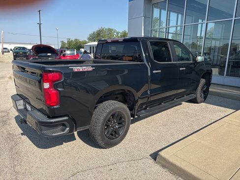 Used 2020 Chevrolet Silverado 1500 Custom Trail Boss w/ Custom Convenience Package AWD/4WD image 5