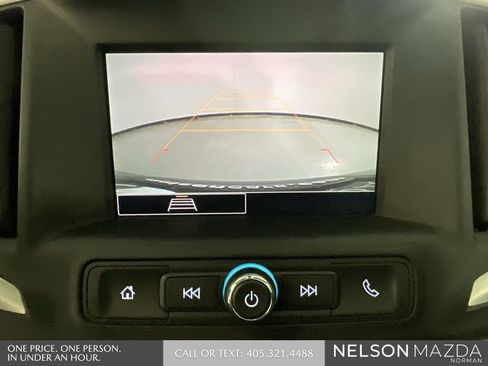 Used 2023 GMC Terrain SLE w/ Driver Convenience Package image 31