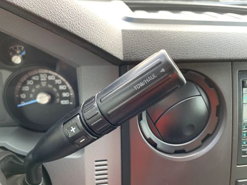 Used 2014 Ford F450 XL w/ Power Equipment Group AWD/4WD image 18