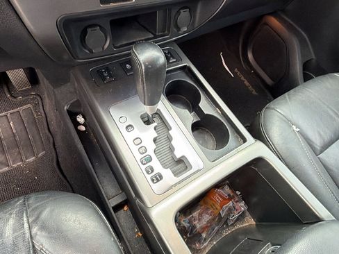 Used 2015 Nissan Armada Platinum w/ 2nd Row Captain Seat Package RWD image 32