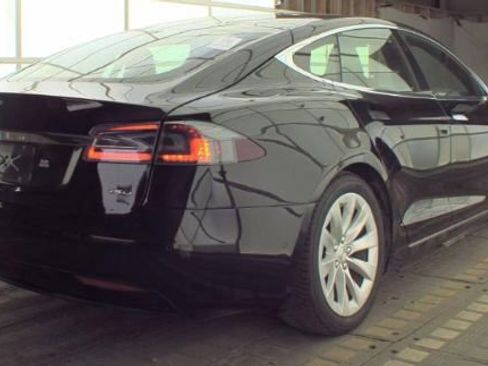 Used 2018 Tesla Model S 100D image 2