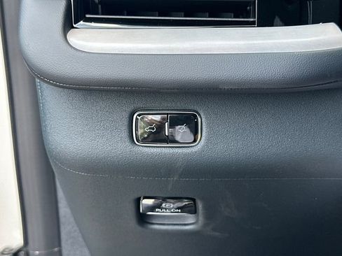 New 2026 Lincoln Navigator Reserve w/ Jet Appearance Package AWD/4WD image 23