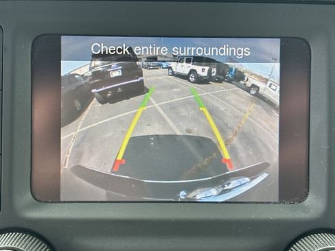 Used 2022 RAM 1500 Classic SLT image 32