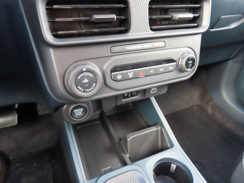 New 2026 Ford Maverick Lariat w/ Black Appearance Package image 14