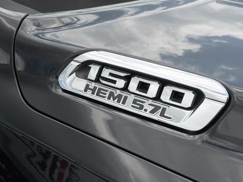 Used 2022 RAM 1500 Big Horn RWD image 4