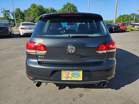 Used 2010 Volkswagen GTI 2-Door FWD image 6