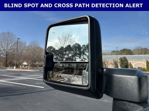 Used 2022 GMC Sierra 3500 Denali image 7