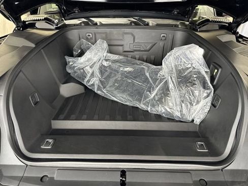Certified 2025 GMC Hummer EV 3X AWD/4WD image 32