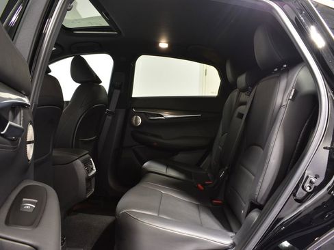 Certified 2025 INFINITI QX55 Essential image 28