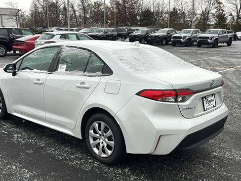 New 2026 Toyota Corolla LE image 4