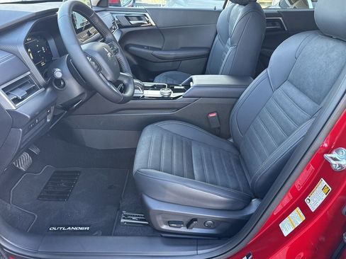 New 2026 Mitsubishi Outlander SE FWD image 23