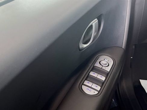 Used 2024 Hyundai Ioniq 5 SEL RWD image 18