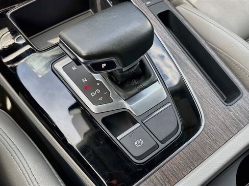 Used 2024 Audi Q5 2.0T Premium Plus AWD/4WD image 16