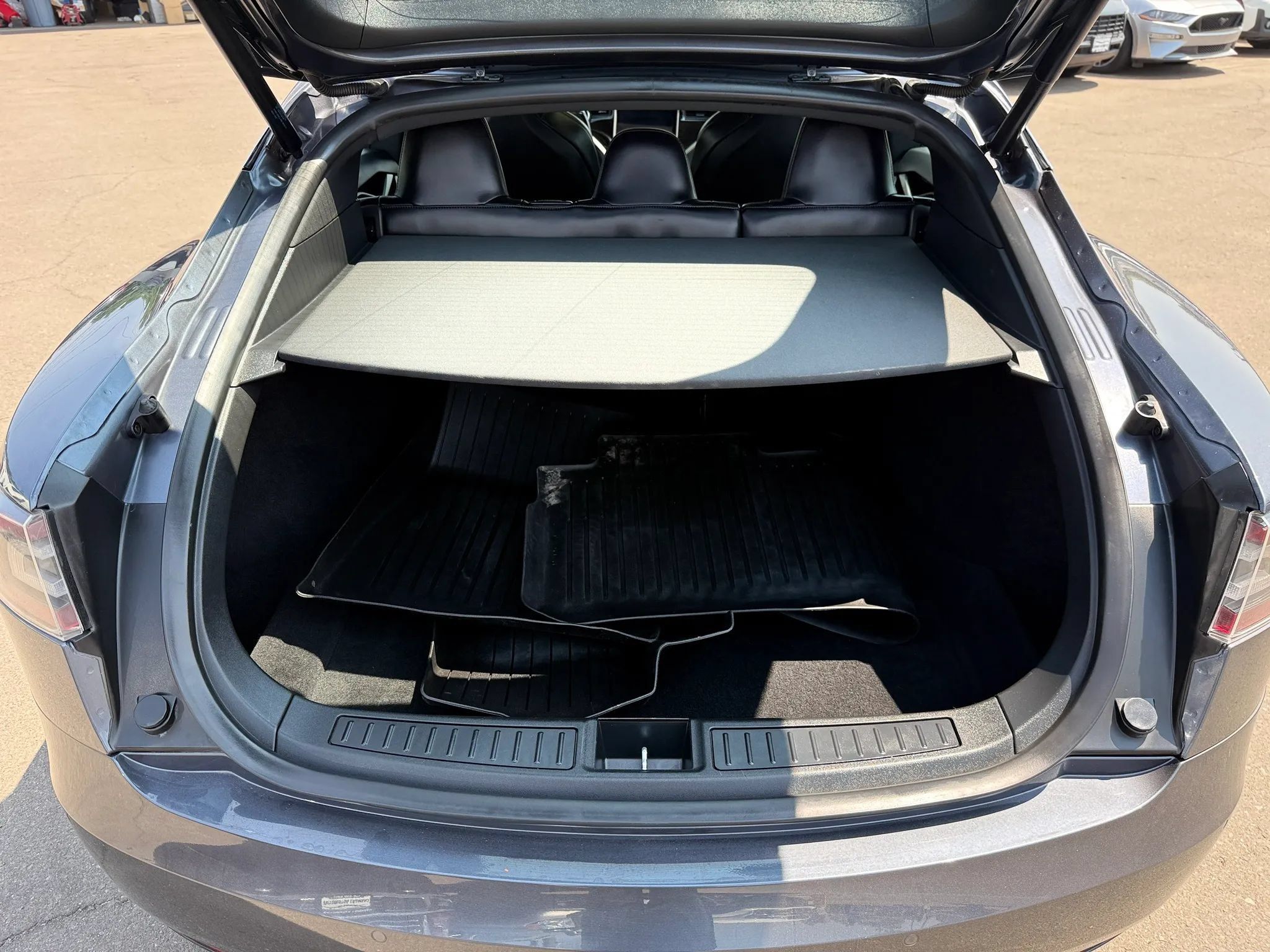 Used 2018 Tesla Model S 75D AWD/4WD image 24