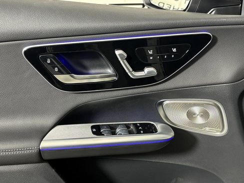 Used 2026 Mercedes-Benz GLC 300 4MATIC image 12