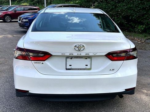 Used 2024 Toyota Camry LE FWD image 10
