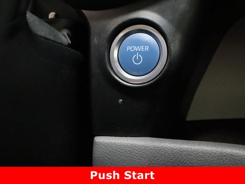 Certified 2023 Toyota Sienna XLE image 18