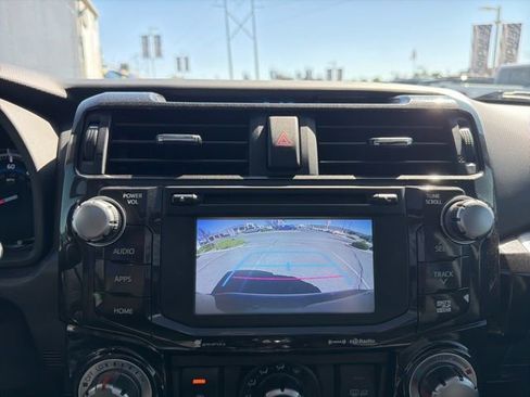 Used 2019 Toyota 4Runner TRD Off-Road Premium AWD/4WD image 20