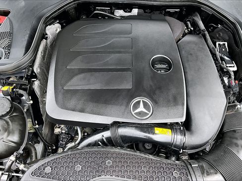Used 2023 Mercedes-Benz E 350 Sedan image 33