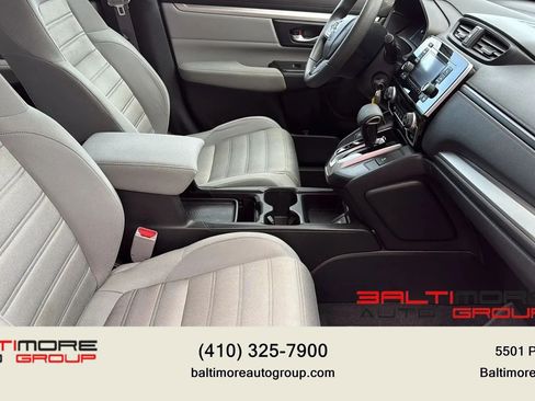 Used 2017 Honda CR-V LX image 18