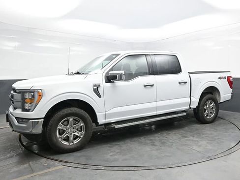Used 2023 Ford F150 Lariat image 3