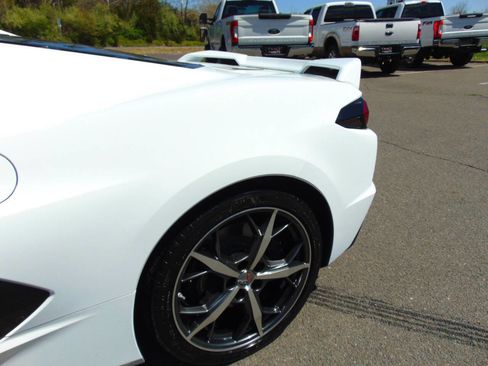 Used 2022 Chevrolet Corvette Stingray Preferred Cpe w/ Z51 Performance Package image 28