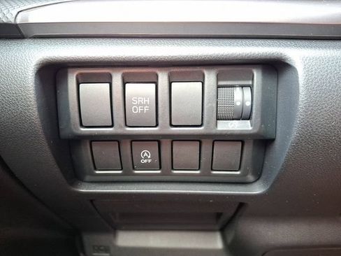 Certified 2023 Subaru Forester Premium AWD/4WD image 24