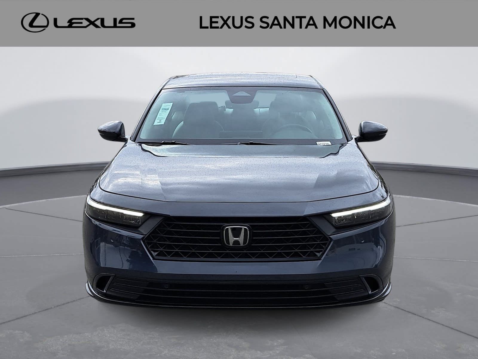 Used 2023 Honda Accord EX-L image 2