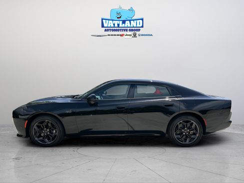 New 2026 Dodge Charger R/T w/ Blacktop Package AWD/4WD image 2