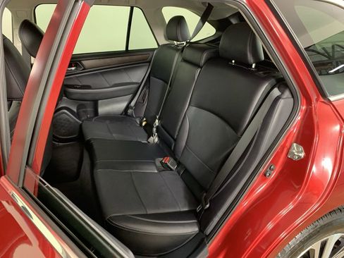 Used 2018 Subaru Outback 2.5i Limited AWD/4WD image 30