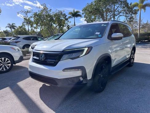 Used 2021 Honda Pilot Black Edition image 2