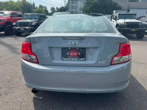 Used 2011 Scion tC FWD image 5
