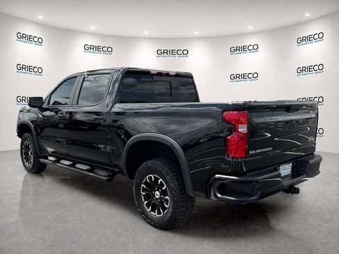 Used 2024 Chevrolet Silverado 1500 ZR2 AWD/4WD image 5