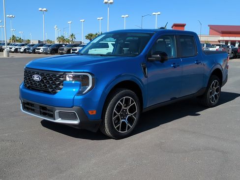Used 2025 Ford Maverick Lariat w/ 4K Tow Package AWD/4WD image 10
