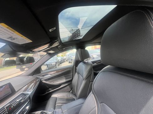 Used 2019 BMW 530e xDrive w/ Convenience Package AWD/4WD image 26