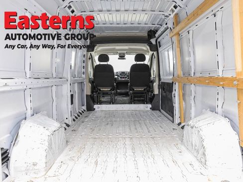 Used 2021 RAM ProMaster 2500 FWD image 9