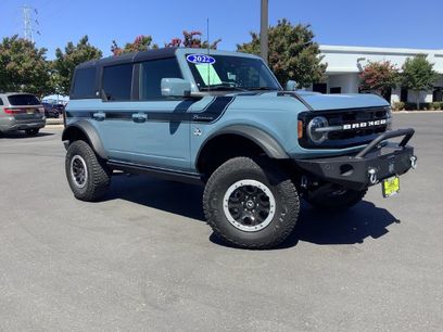 Used 2022 Ford Bronco Outer Banks w/ Sasquatch Package