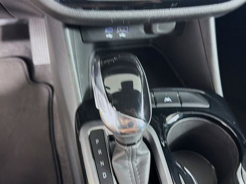 Used 2025 Buick Envista Sport Touring FWD image 24