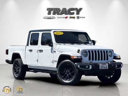 Used 2023 Jeep Gladiator Overland