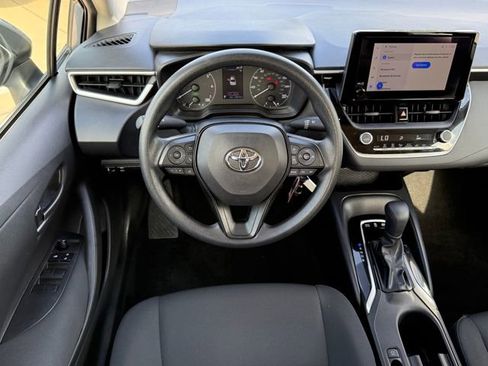 Used 2025 Toyota Corolla LE w/ Carpet Mat Package (TMS) FWD image 23
