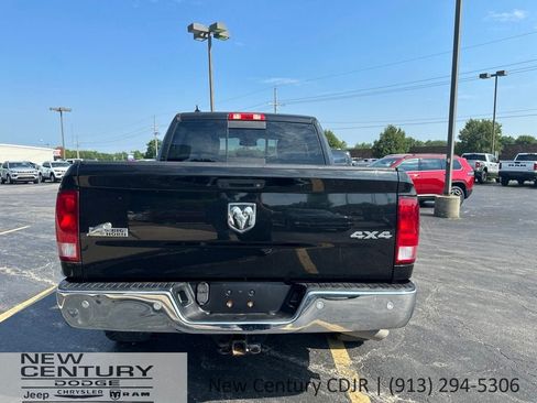Used 2017 RAM 1500 Big Horn AWD/4WD image 4