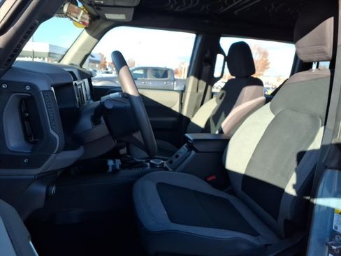 Used 2022 Ford Bronco 4-Door image 11