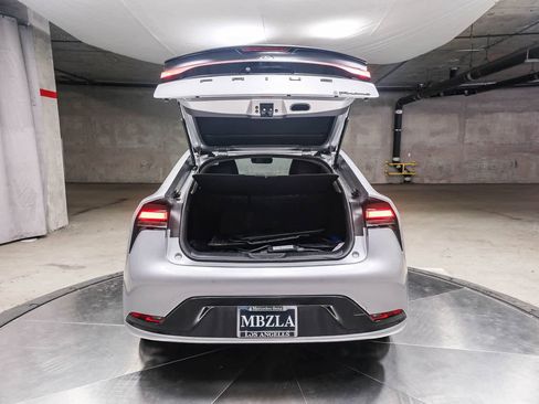 Used 2023 Toyota Prius Prime FWD image 23