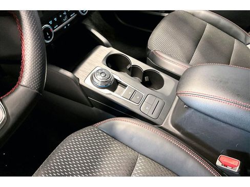 Used 2025 Ford Escape ST-Line w/ Equipment Group 301A image 18