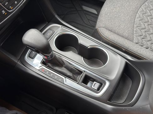 Used 2024 Chevrolet Equinox LT w/ LPO, Floor Liner Package AWD/4WD image 20