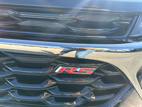 New 2026 Chevrolet Trax RS w/ Driver Confidence Package image 9