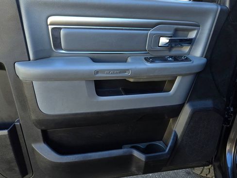 Used 2018 RAM 1500 Express image 11