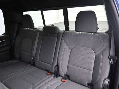 Used 2023 RAM 1500 Big Horn AWD/4WD image 12