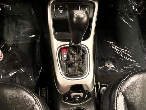 Used 2017 Jeep Compass Latitude w/ Cold Weather Group image 23